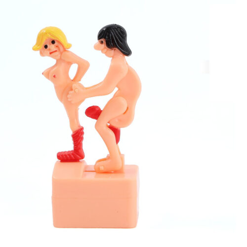 MUÑECO BROMA CON CUERDA "POR DETRÁS"